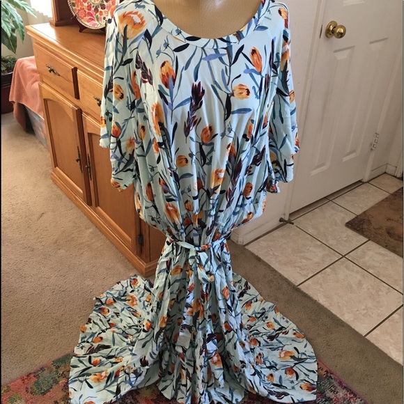 🌀SOLD🌀 Ava & Viv Aqua Float Print Dress! - Picture 4 of 8